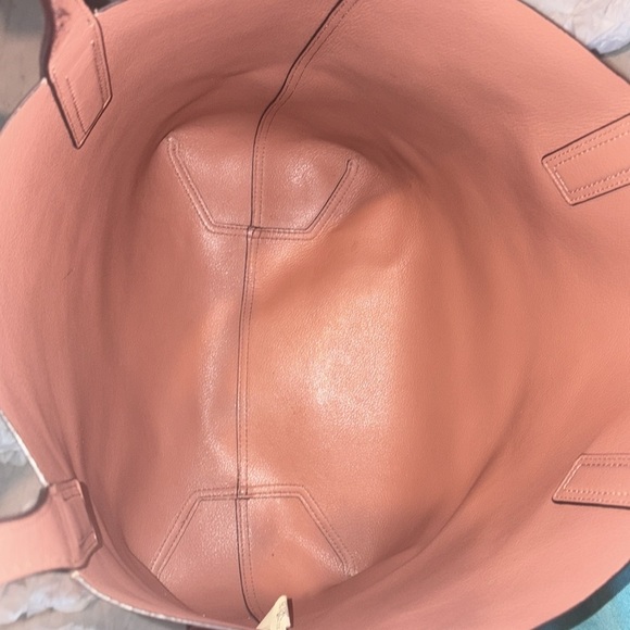 Kate Spade    Tote   Pink, multi color, leather inside and out  abstract floral - Picture 15 of 17